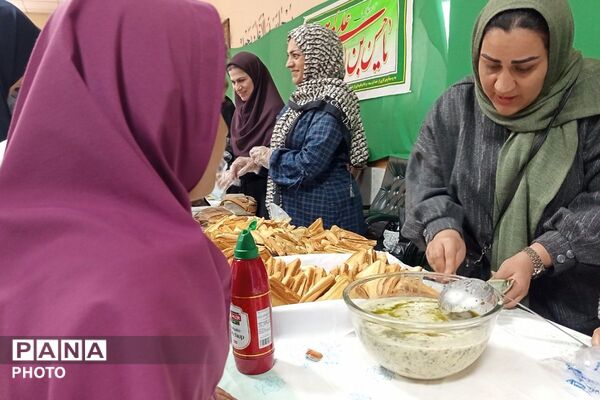 سفره احسان امام حسن مجتبی(ع) دردبستان شهید کلانتری بهارستان‌دو