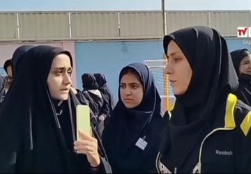 برگزاری مسابقات ورزشی مادر و دختری در دبیرستان حضرت زهرا (س)