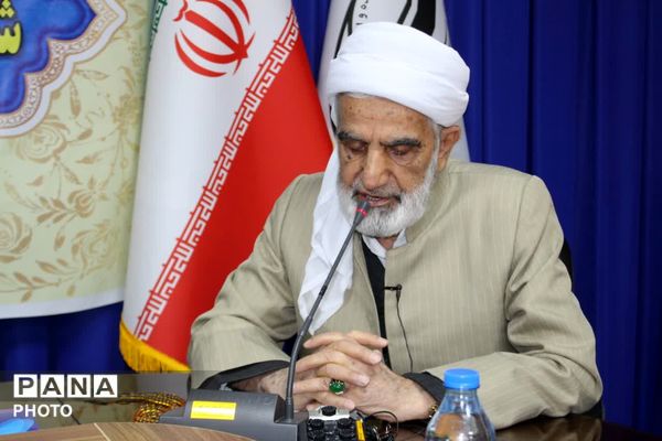 روایت پیوند روحانیت و نخبگان برای اعتلای فرهنگ کردستان
