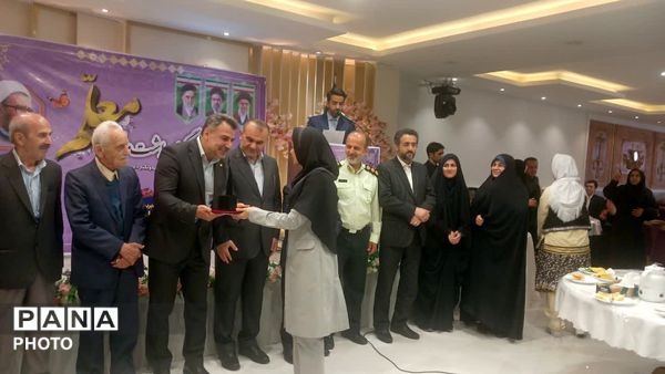 همایش گرامیداشت مقام معلم در فریدونکنار