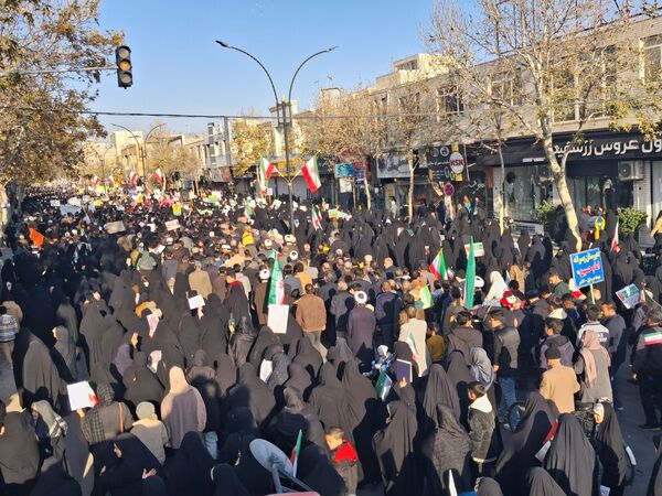 راهپیمایی میثاق با ولایت و محکوم نمودن اغتشاشات گروه های تروریستی در کاشمر