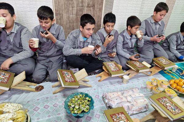 یلدای مهدوی در دبستان بانو ابوالوفا ناحیه دو شهرری 