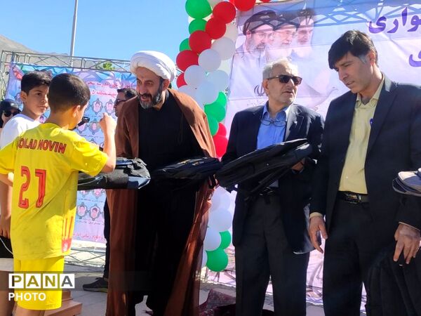 همایش «چرخ امید» با رویکرد ترویج سلامت و نشاط دانش‌آموزی