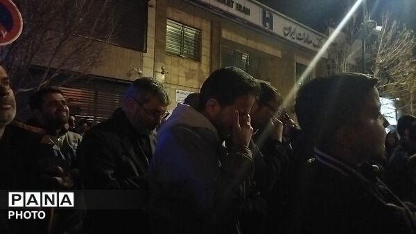 مردم داغدار نیشابور به خیابان آمدند
