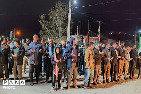 هستیم بر عهدی که بستیم تا آخر جان