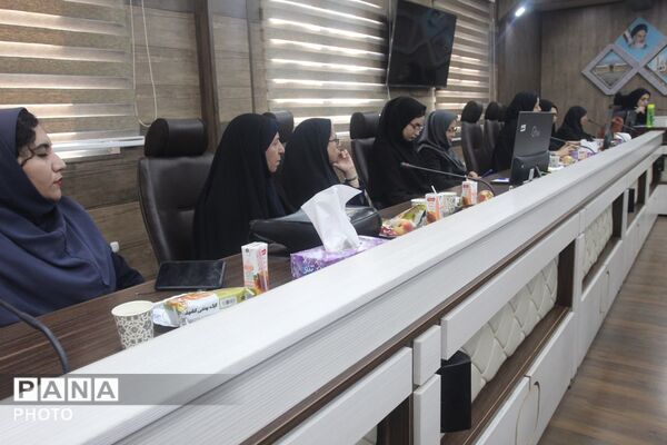 روایت تصویری از نشست گرامیداشت روز جهانی سوادآموزی در زنجان