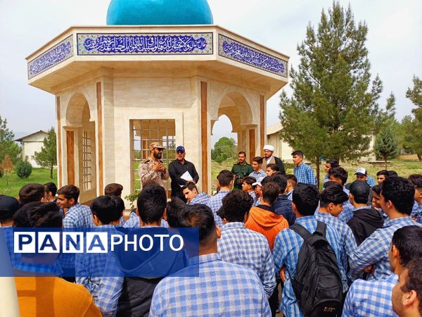 اردوی آموزشی تیراندازی و بازدید از موزه و مزار شهدای گمنام در شهرستان بروجرد