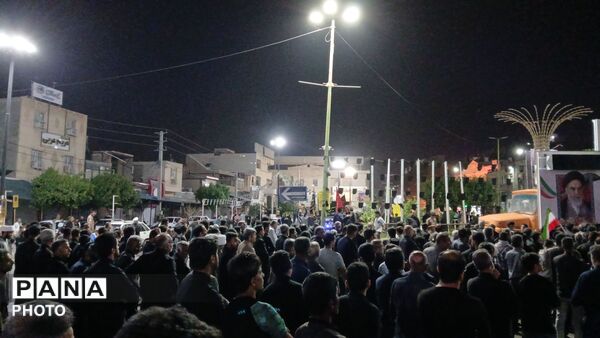 مردم با شعار «مرگ بر آمریکا» تجدید بیعت کردند