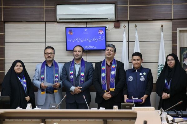 تجلیل از خبرنگاران برتر ناحیه دو مشهد با حضور مسئولان استانی