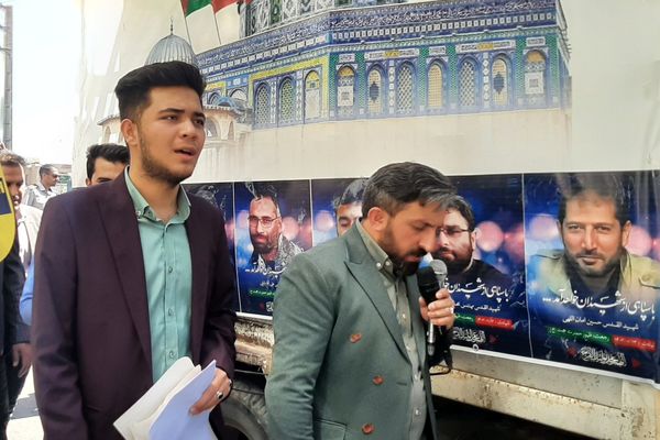 حضور پرشور اقشار مختلف مردم بهارستان دو در راهپیمایی روز جهانی قدس 