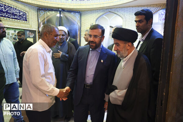 آیین بزرگداشت آیت‌الله ملک‌حسینی با حضور استاندار فارس