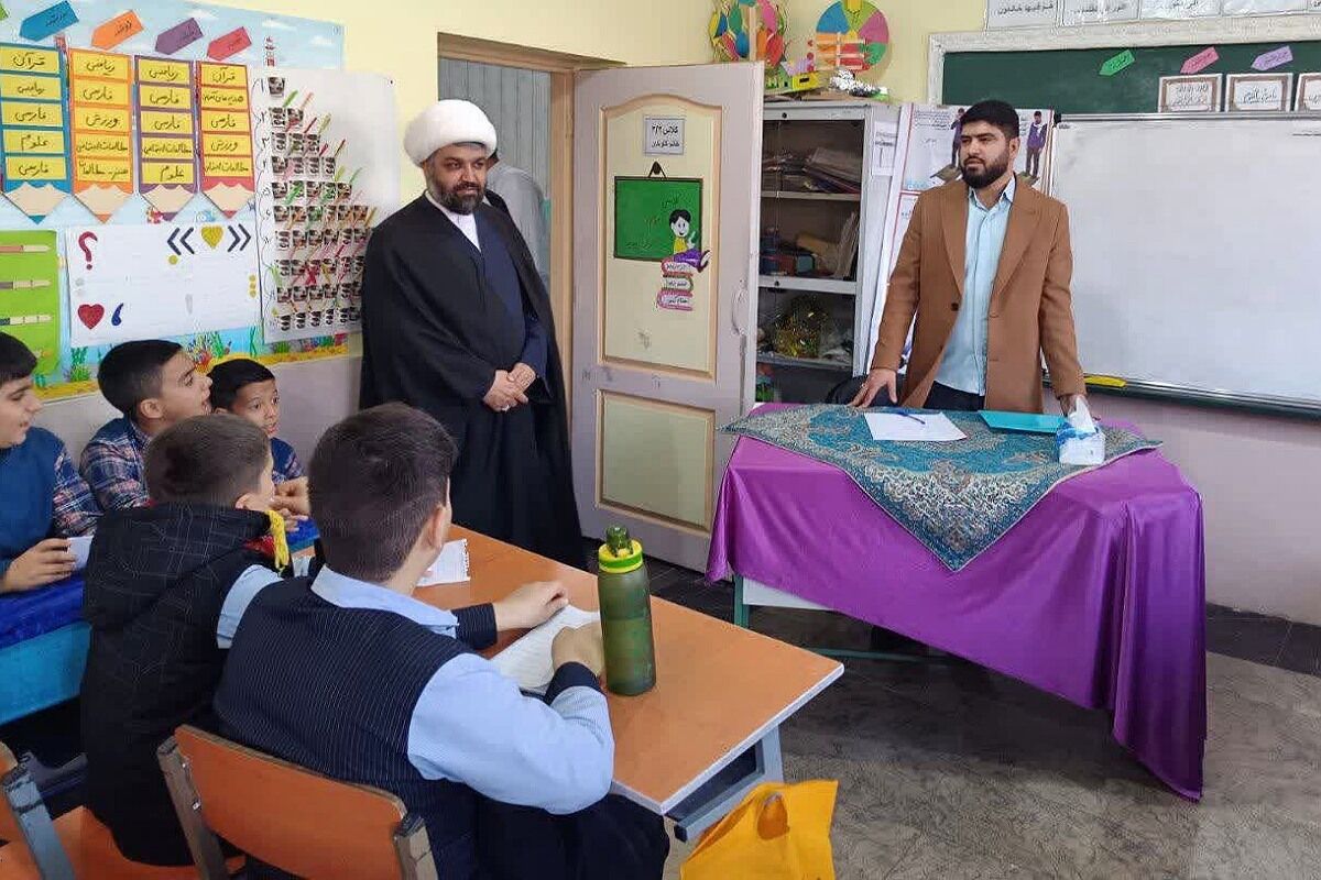 نور ایمان و رقابت؛ مسابقات قرآن، عترت و نماز دانش‌آموزان پسر در منطقه کهریزک 