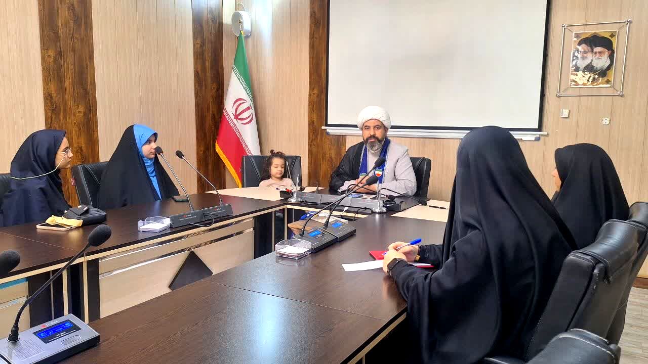 نشست گروه رسانه و فضای مجازی سازمان دانش‌آموزی استان البرز
